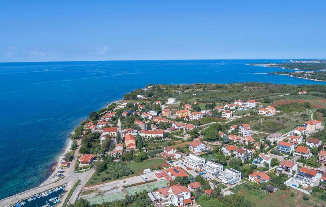 Apartment Complex Orzan Lovrecica Esterno foto